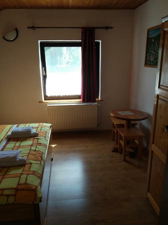 Apartment Jelena Seliste Dreznicko Ngoại thất bức ảnh